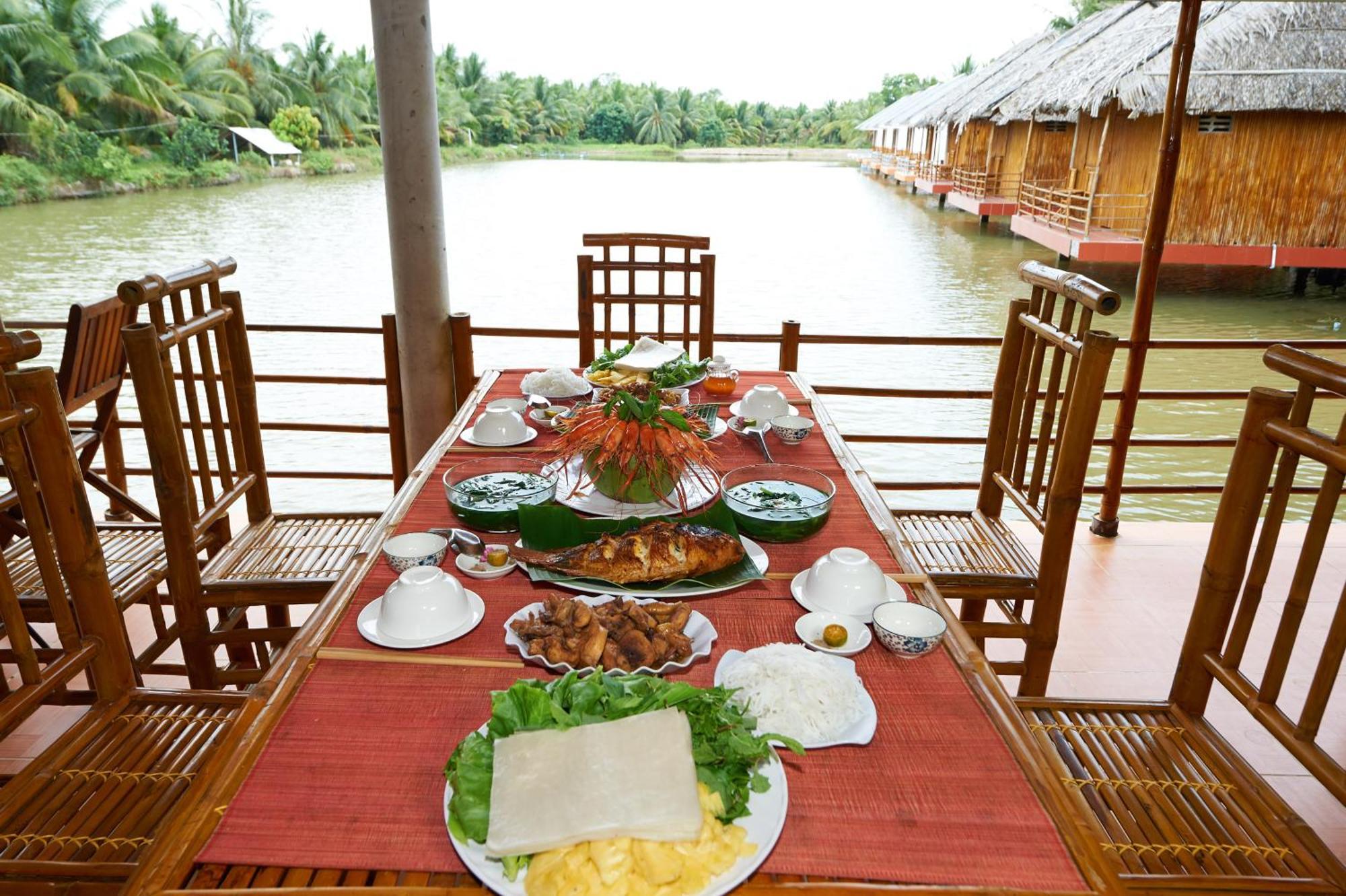 Tra Vinh Lodge Nguyet Hang ภายนอก รูปภาพ