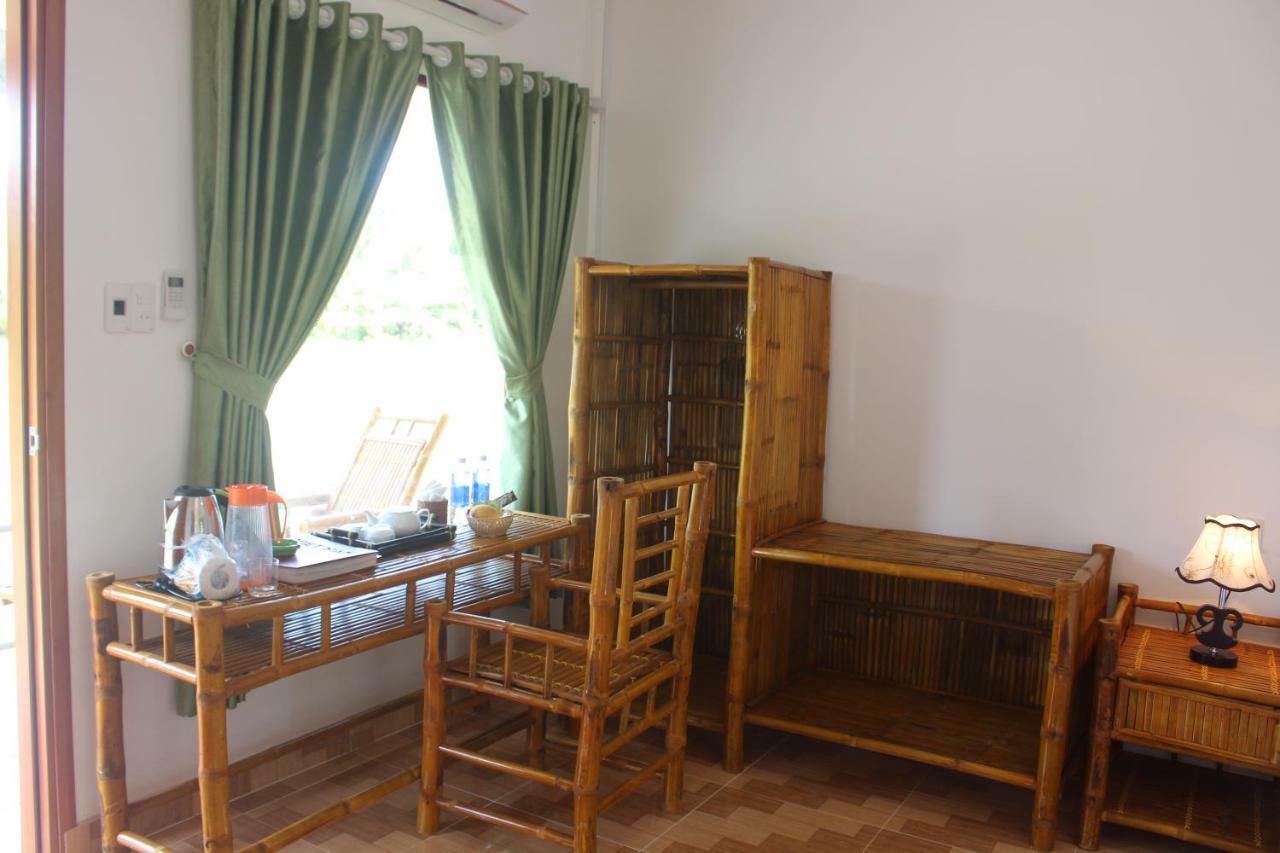 Tra Vinh Lodge Nguyet Hang ภายนอก รูปภาพ